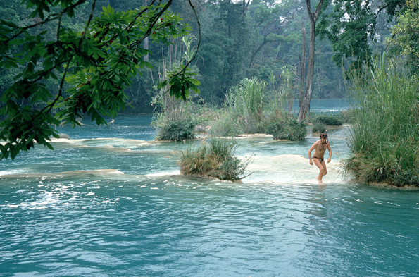 Rainer Stawikowski exploring the rivers of Chiapas,  México (1987)